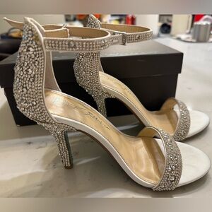 David's Bridal Betsey Johnson Shoes!  Metallic Stiletto Heels With Crystals SZ 6